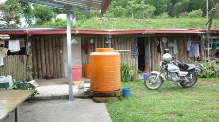 20100723自給自足的山居生活1桃源鄉寶山村工寮