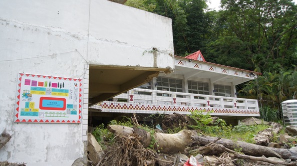 民族國小的復建也始終沒有定案