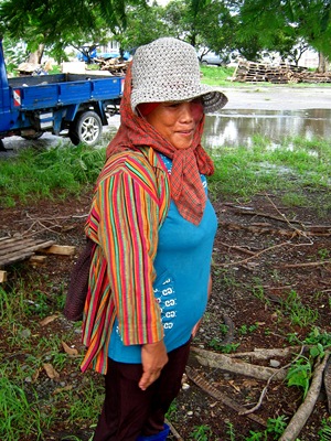 下午兩點，Ina準備工作