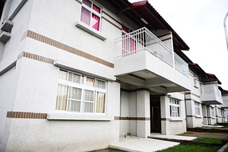 永久屋後門玄關