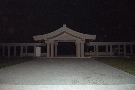 沒有路燈的佛堂