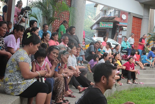 IMG_4645族人來觀舞